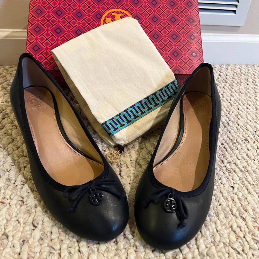 Tory Burch Chelsea 45mm Wedge - Navy leather - 9.5B